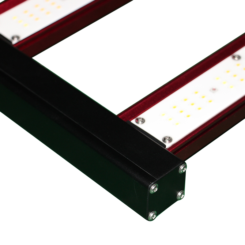 Lampada LED a Spettro Completo - Led Grow Light recensione e prezzo